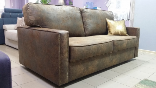 В салоне мебели «Вернисаж» новинка – оригинальный диван в стиле Лофт